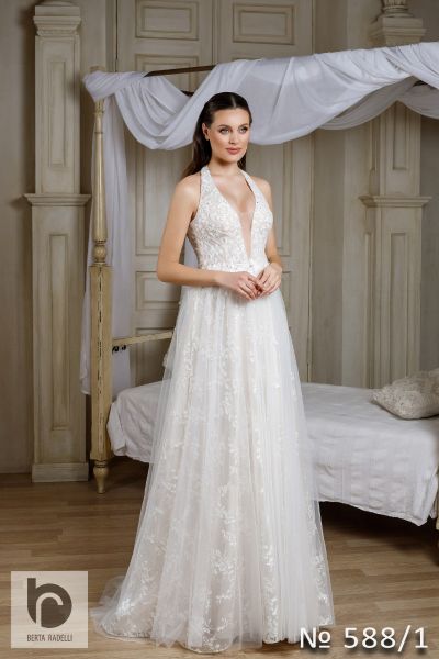 Berta Radelli Collection M01