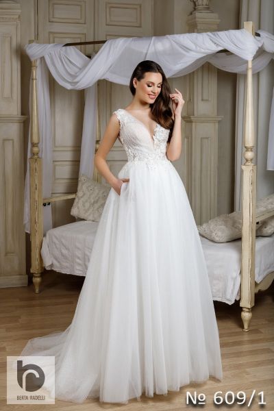 Berta Radelli Collection M22