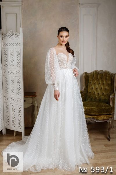 Berta Radelli Collection M06